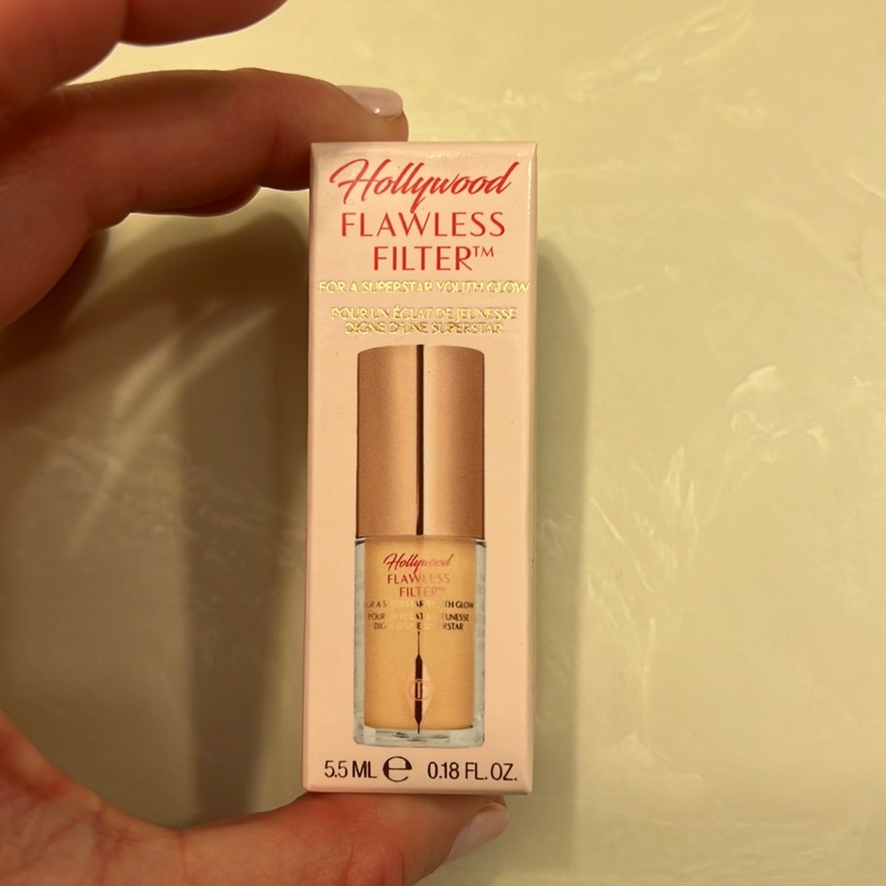 Charlotte Tilbury Hollywood flawless filter (mini)- NWT
